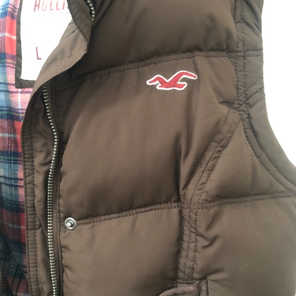 Hollister Red Plaid & Brown Puffer Vest w/ Detachable Fur Hood Size Large - Picture 2 of 14
